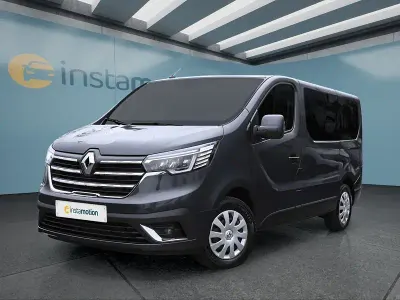 Gebraucht Renault Trafic 150 PS (110 kW) 2023 Grau Van / Kleinbus