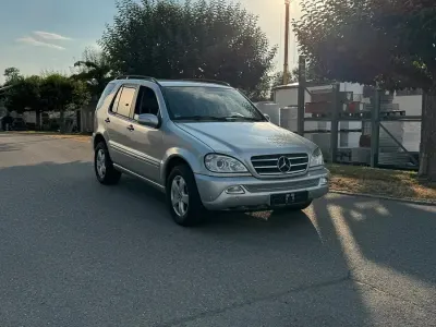 Gebraucht Mercedes ML400 250 PS (183 kW) 2002 Grau SUV