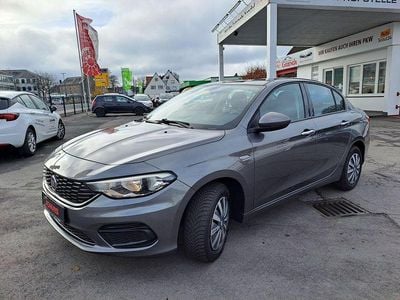 Gebraucht Fiat Tipo Pop 95 PS (69 kW) 2016 Grau Limousine