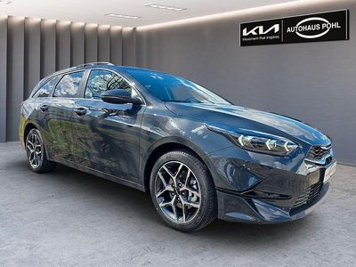 Neu Kia Ceed Sportswagon 101 PS (74 kW) 2025 Grau Kombi