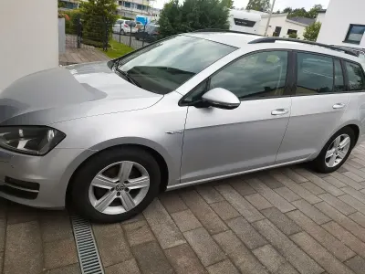 Gebraucht VW Golf VII Comfortline 110 PS (80 kW) 2015 Silber Kombi