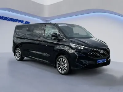 Neu Ford Tourneo Titanium X 170 PS (125 kW) 2026 Agateblack Van / Kleinbus