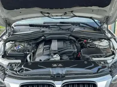 Gebraucht BMW 520 170 PS (125 kW) 2004 Silber Limousine