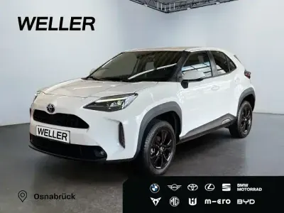 Gebraucht Toyota Yaris Connect Style 116 PS (85 kW) 2022 Schneeweiß Kleinwagen