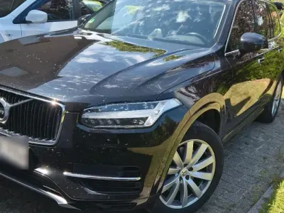 Gebraucht Volvo XC90 Momentum 235 PS (172 kW) 2018 Schwarz SUV