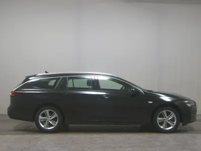 Usata Opel Insignia Business 174 CV (127 kW) 2021 Nero Station wagon