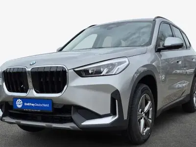 Neu BMW X1 136 PS (100 kW) 2026 Silber SUV