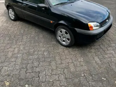 Brugt Ford Fiesta 60 HK (44 kW) 2002 Sort Hatchback