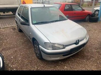 Peugeot 106