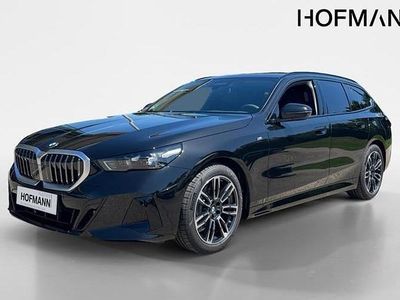 Gebraucht BMW 520 Comfort Edition 197 PS (144 kW) 2025 Schwarz Kombi