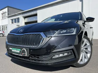 Gebraucht Skoda Octavia Ambition 204 PS (150 kW) 2022 Schwarz Kombi