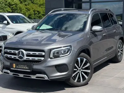 Gebraucht Mercedes GLB200 150 PS (110 kW) 2021 Grau SUV
