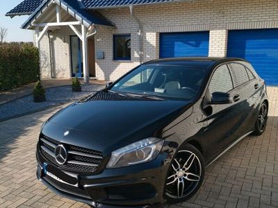 gebraucht Mercedes A200 AMG Line AMG Line