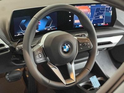 Schwarz Neu 2025 BMW 120 Performance Kleinwagen | 33.440 € (Guter Preis)