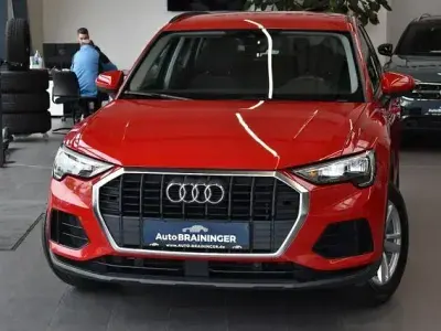 Gebraucht Audi Q3 Ambiente 150 PS (110 kW) 2020 Rot SUV
