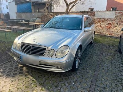 Gebraucht Mercedes E500 306 PS (225 kW) 2004 Silber Kombi