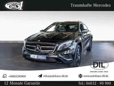 Używany Mercedes GLA180 Night 122 KM (89 kW) 2016 Czarny SUV