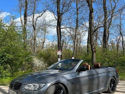 Second-hand BMW 335 Cabriolet Performance 306 CP (225 kW) 2011 Argintiu Cabrio