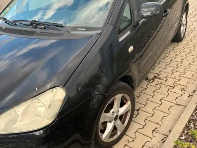 Gebraucht Ford C-MAX 74 PS (54 kW) 2008 Schwarz Van / Kleinbus