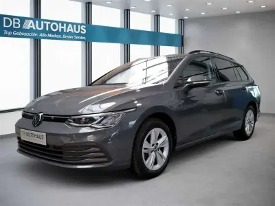 Gebraucht VW Golf VIII Life 116 PS (85 kW) 2024 Grau Kombi