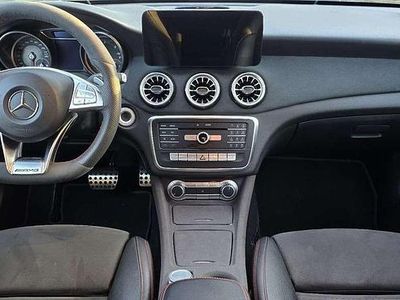 Schwarz Gebraucht 2016 Mercedes CLA220 Shooting Brake AMG Kombi | 19.990 € (Fairer Preis)