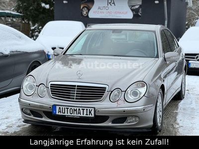 Silber Gebraucht 2005 Mercedes E350 Limousine | 4.800 € (Fairer Preis)