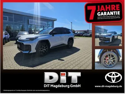 Neu Toyota RAV4 Hybrid Sport 194 PS (142 kW) 2026 Platinum white pearl SUV