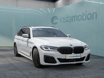 gebraucht BMW 530 BMW 530, 27.526 km, 292 PS, EZ 09.2021, Hybrid (Benzin/Elektro)
