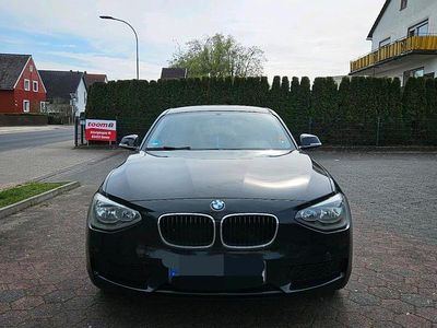 Gebraucht BMW 116 136 PS (100 kW) 2012 Schwarz Kleinwagen
