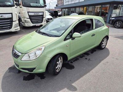 Second-hand Opel Corsa Eco 69 CP (50 kW) 2011 Verde Hatchback