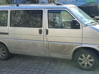 Gebraucht VW T4 116 PS (85 kW) 2001 Silber Van