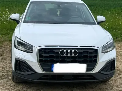 Usata Audi Q2 150 CV (110 kW) 2021 Bianco SUV