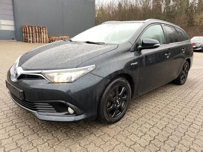 Toyota Auris Hybrid