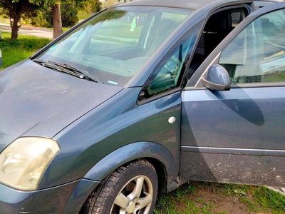 Second-hand Opel Meriva 100 CP (73 kW) 2006 Albastru Monovolum