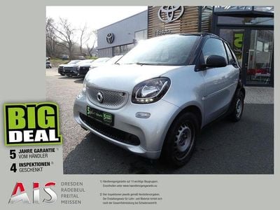 Gebraucht Smart ForTwo Cabrio Passion 71 PS (52 kW) 2018 Tridion sicherheitszelle in bl Cabrio