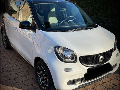 Gebraucht Smart ForFour Passion 71 PS (52 kW) 2015 Weiß Kleinwagen