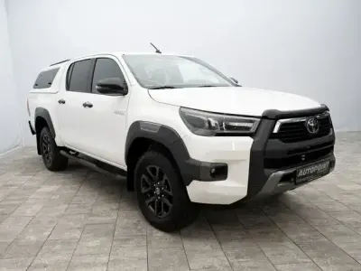 Gebraucht Toyota HiLux 204 PS (150 kW) 2021 Weiß Pickup