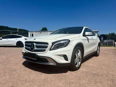 Mercedes GLA200