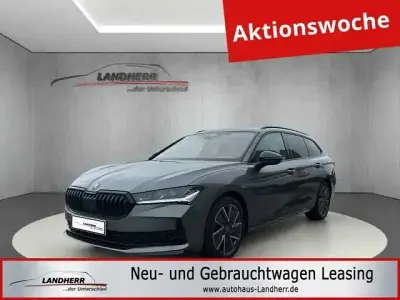 Gebraucht Skoda Superb 193 PS (141 kW) 2025 Graphite grau (metallic) Kombi