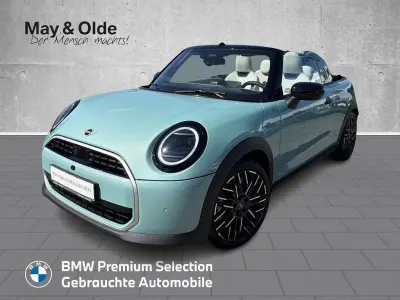 Gebraucht Mini Cooper Cabriolet Favoured 163 PS (119 kW) 2025 Grün Cabrio