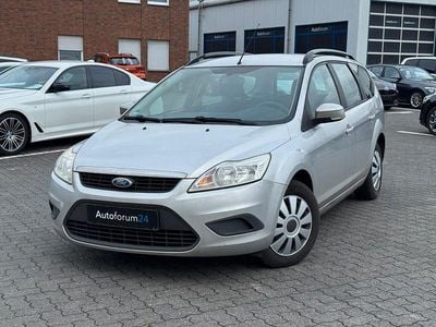 Gebraucht Ford Focus 101 PS (74 kW) 2010 Silber Kombi