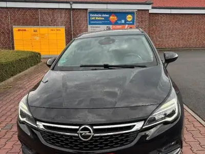 Gebraucht Opel Astra Dynamic 136 PS (100 kW) 2016 Schwarz Kombi