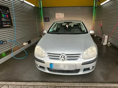 Gebraucht VW Golf V 2004 Grau Kleinwagen