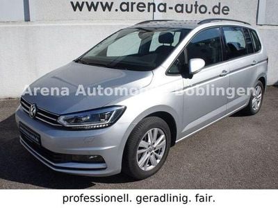 Gebraucht VW Touran 116 PS (85 kW) 2019 Reflexsilber metallic Van / Kleinbus