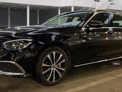 Gebraucht Mercedes E300 194 PS (142 kW) 2020 Schwarz Kombi