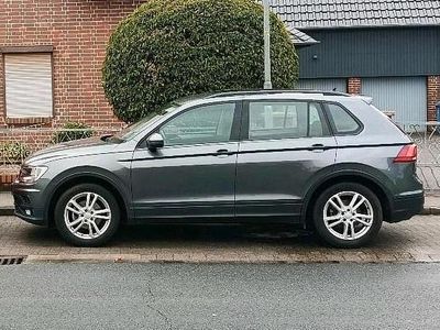 Usata VW Tiguan Trendline 150 CV (110 kW) 2019 Grigio SUV