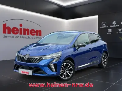 Gebraucht Renault Clio V Techno 143 PS (105 kW) 2025 Blau Limousine