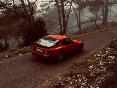 Gebraucht Porsche 924 163 PS (119 kW) 1981 Rot Coupé