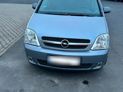 Gebraucht Opel Meriva 100 PS (73 kW) 2004 Silber Van / Kleinbus