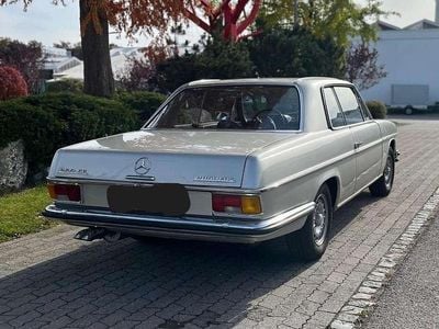 Gebraucht Mercedes 250 150 PS (110 kW) 1969 Silber Coupé